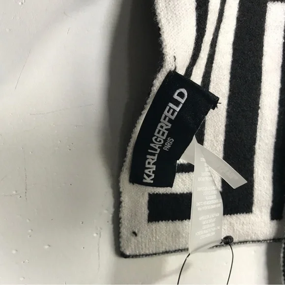 Karl Lagerfeld Art Deco Scarf, Size 72